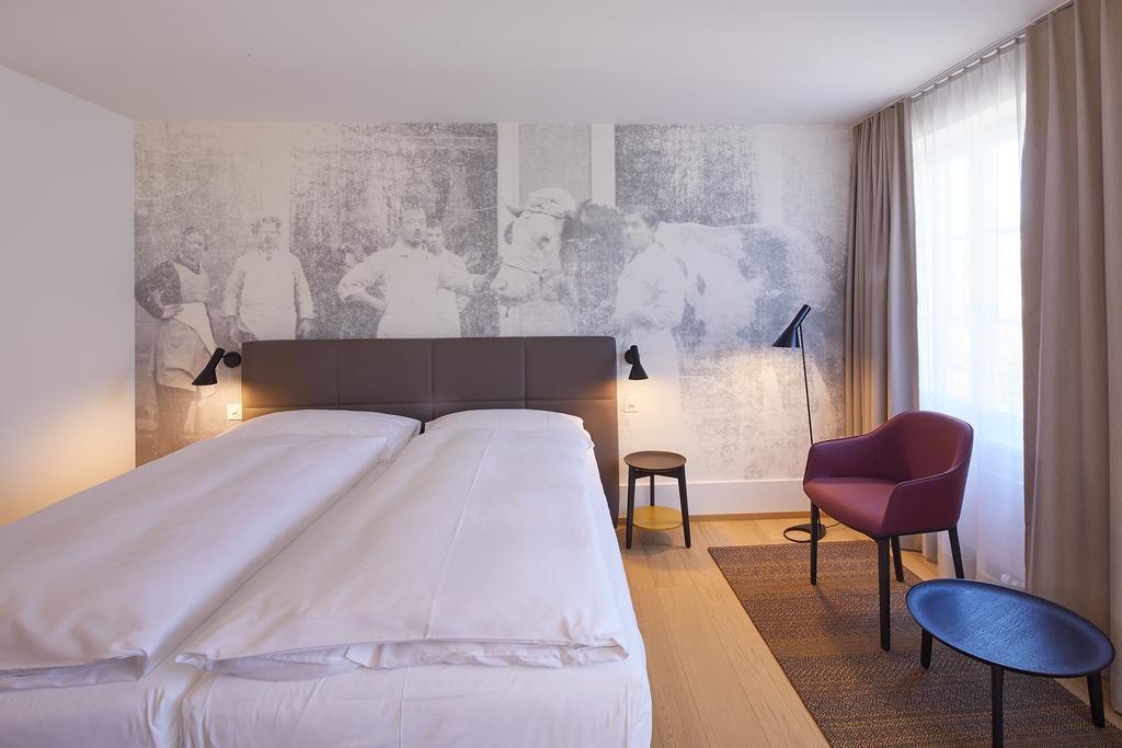 Hotel Gasthof Zum Ochsen Arlesheim Buitenkant foto