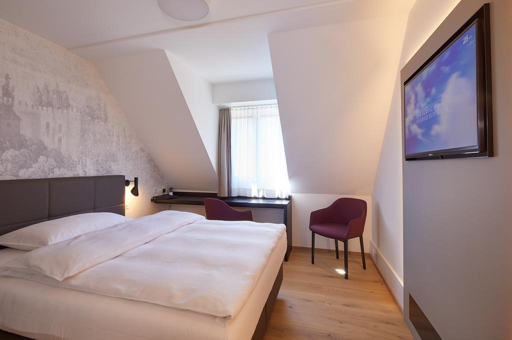 Hotel Gasthof Zum Ochsen Arlesheim Buitenkant foto