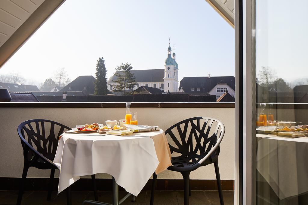 Hotel Gasthof Zum Ochsen Arlesheim Buitenkant foto